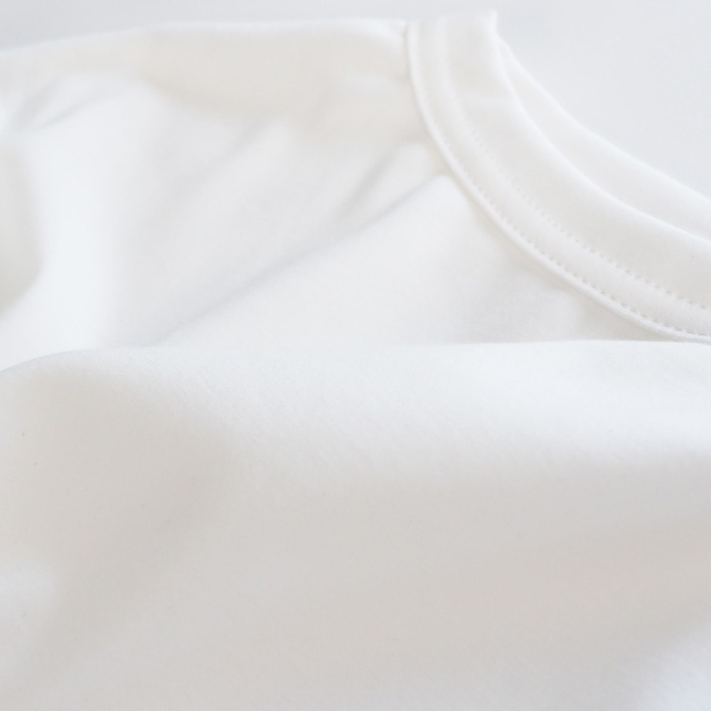 スビンプラチナスムース クラッシーシャツ7分袖　Tシャツの素材のアップ