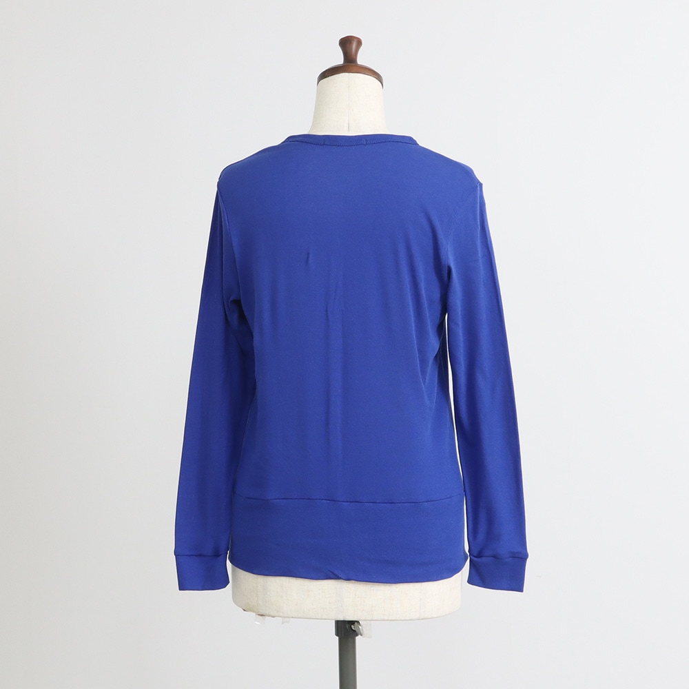 ソフトフライス ロングスリーブカーディガン　カーディガンの正面ディティール