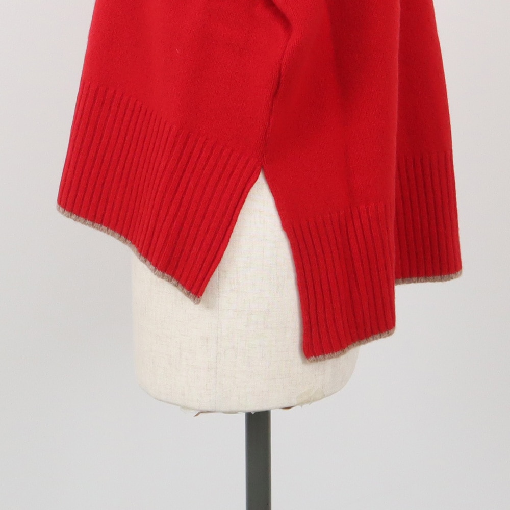 タスマニアラム バイカラーコモドニット ニットの横ディティール