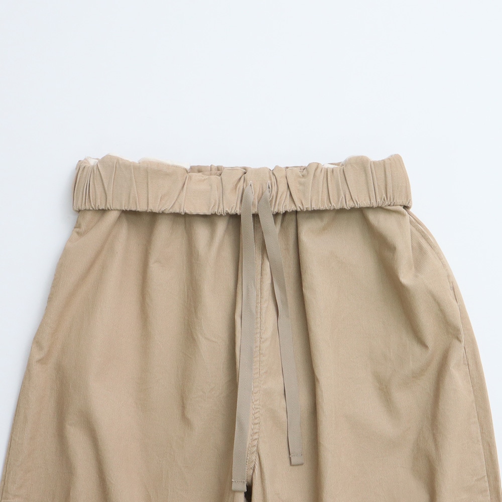 シャツコールコージーパンツ　パンツの正面ディティール