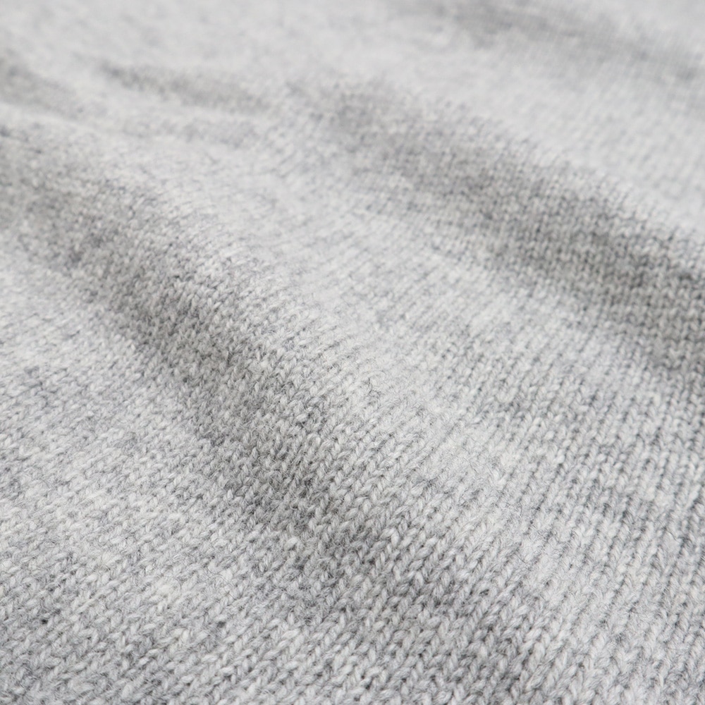 エアーヤーンコットン コモドニット　ニットの素材のアップ