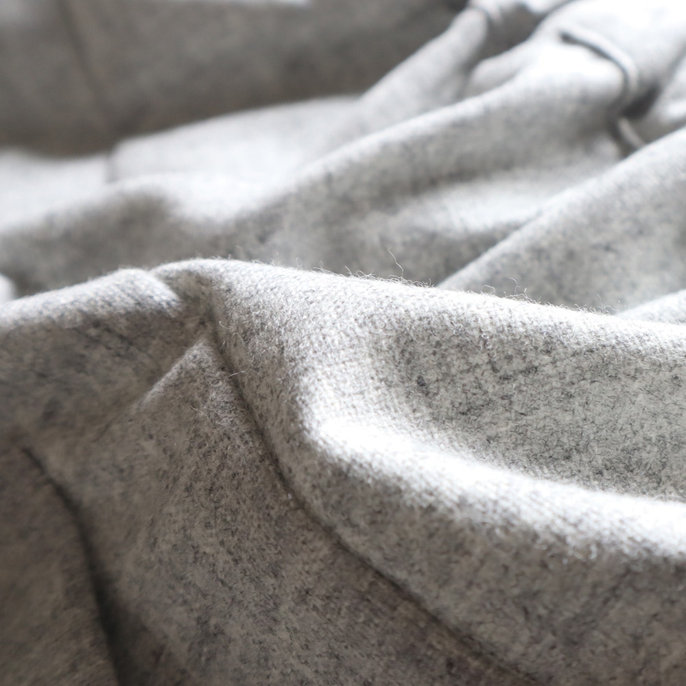 ウールリサイクルクロス ノッポパンツ パンツの素材のアップ