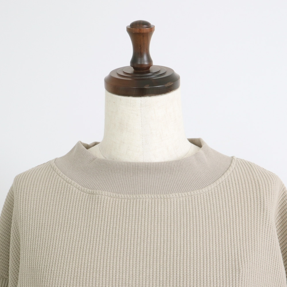 スーパーストレッチベアワッフル BRUSSELSプリントPO　プルオーバーの正面ディティール