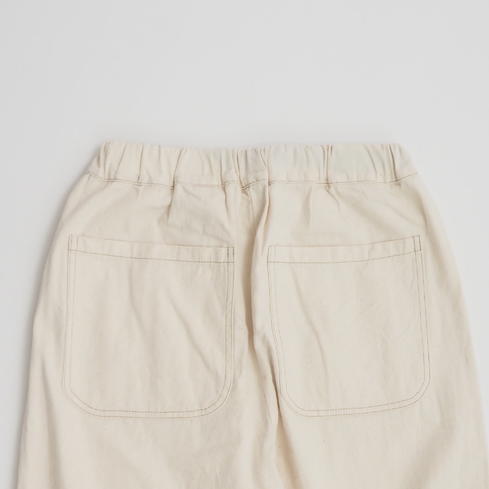 8オンスムラデニム イージーパンツ パンツの正面ディティール