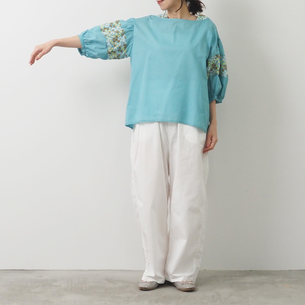 NARU(ナル) 小花刺繍ローン 切替ギャザースリーブPO 661930