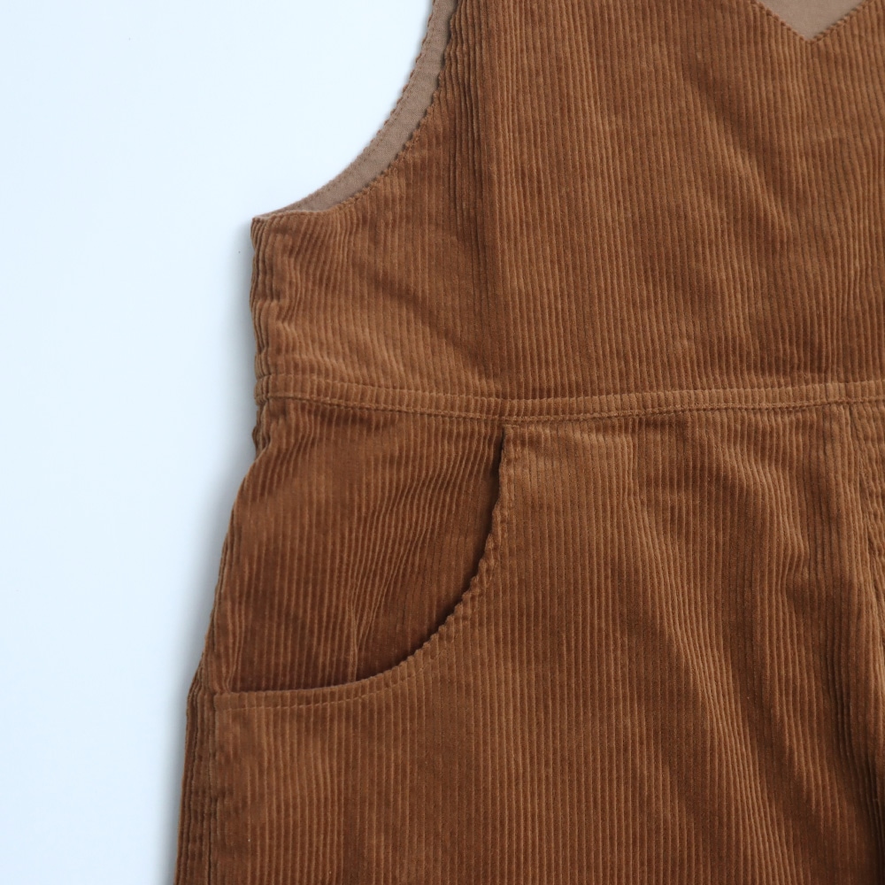 コーデュロイ サロペット　サロペットの正面ディティール