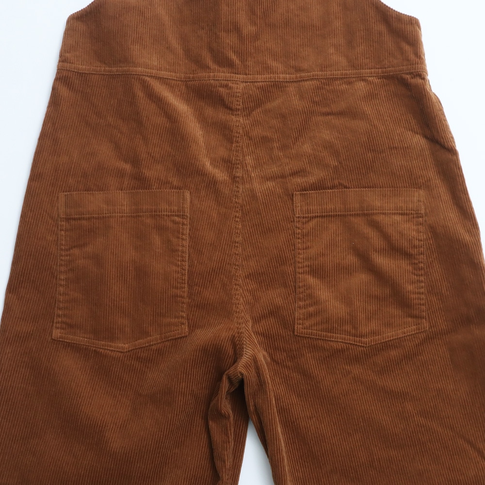 コーデュロイ サロペット　サロペットの正面ディティール