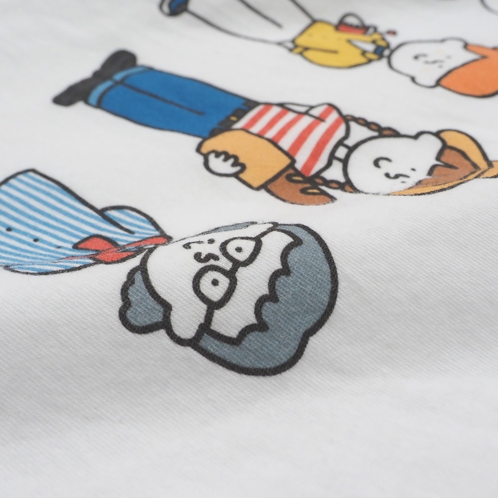 momoさんコラボプリントTシャツ 　Tシャツの素材のアップ