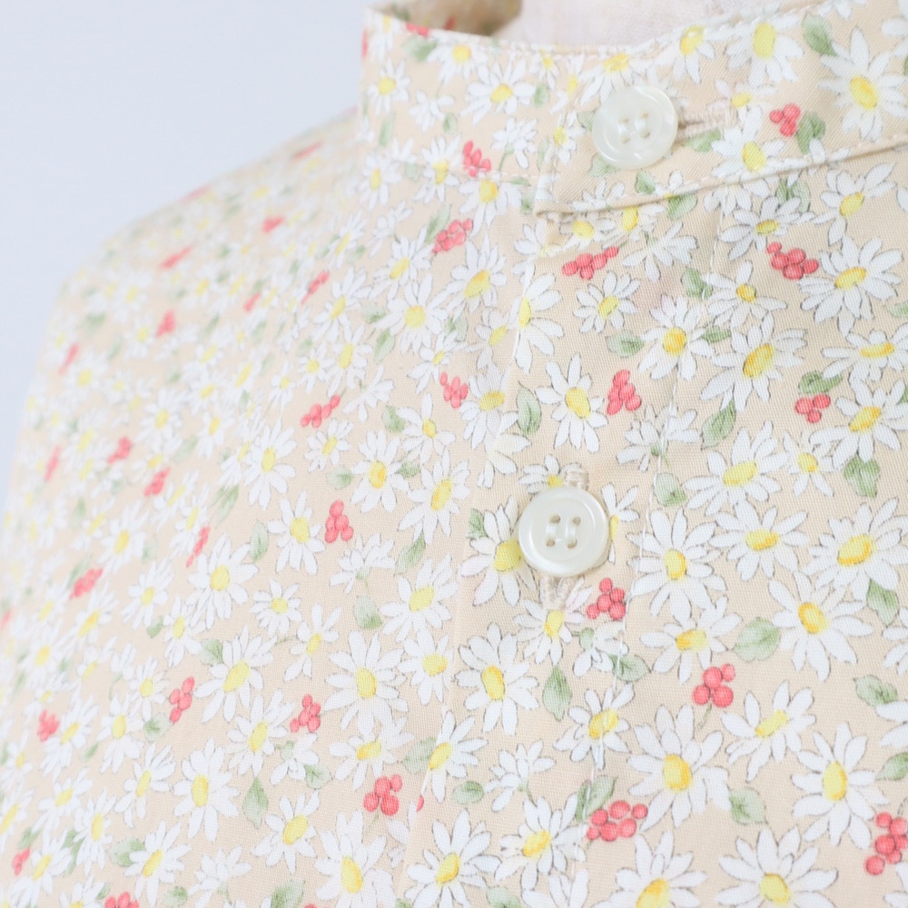 ブロードBOTANICAL HARMONY コクーンワンピース　ワンピースの正面ディティール