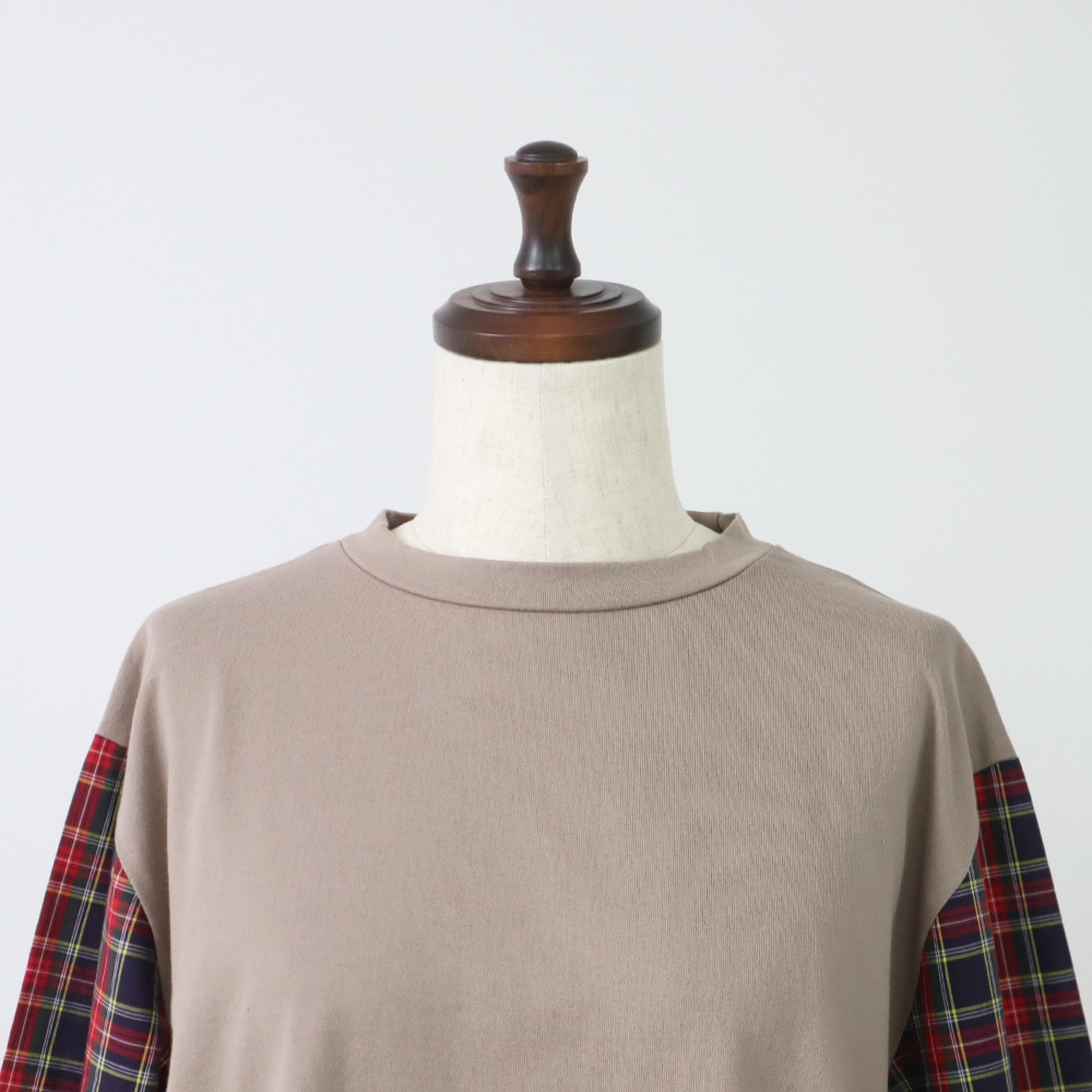 40/2天竺×40タータン ギャザースリーブPO　プルオーバーの正面ディティール