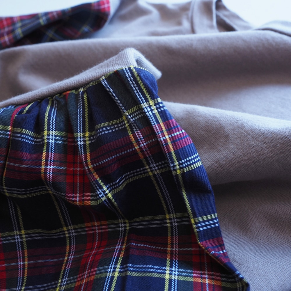 40/2天竺×40タータン ギャザースリーブPO　プルオーバーの素材のアップ