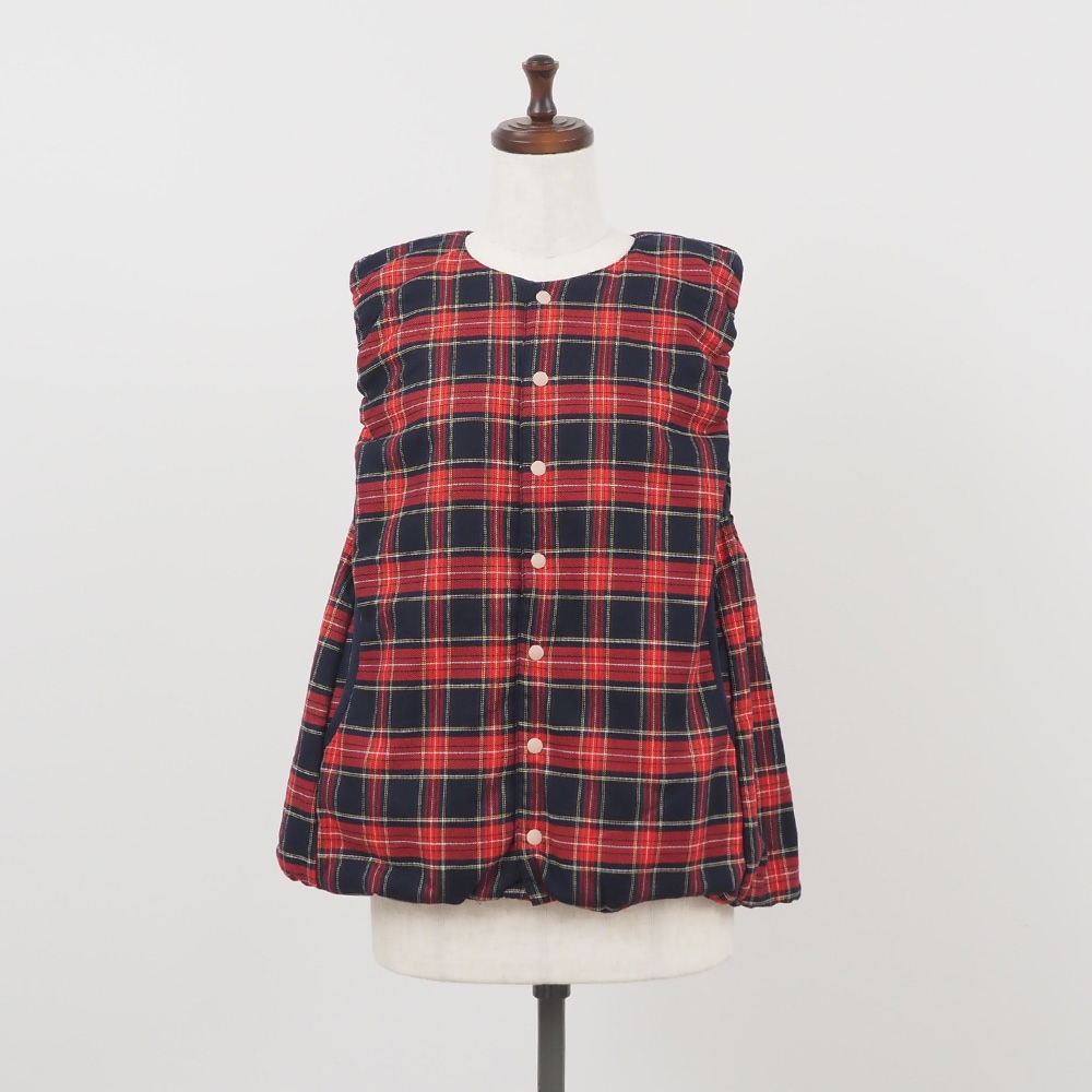 ロイヤルタータン パデットベスト ベストの正面ディティール