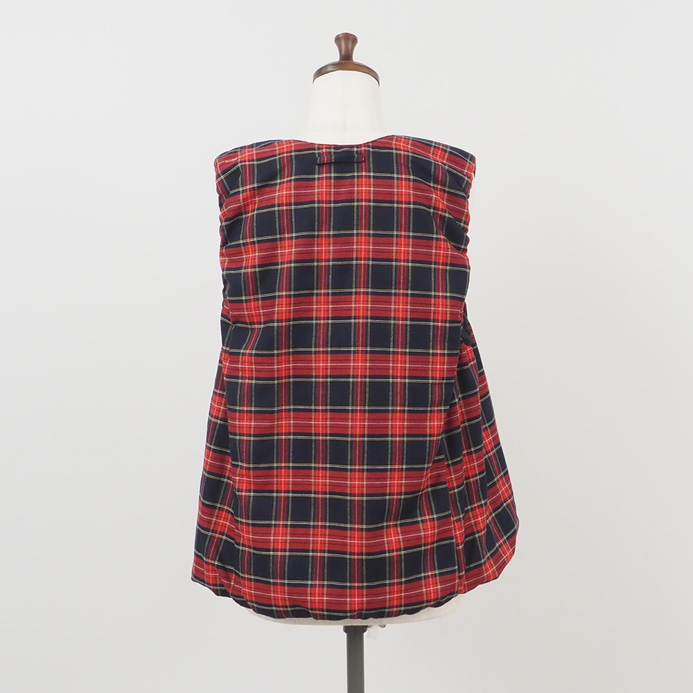 ロイヤルタータン パデットベスト ベストの正面ディティール