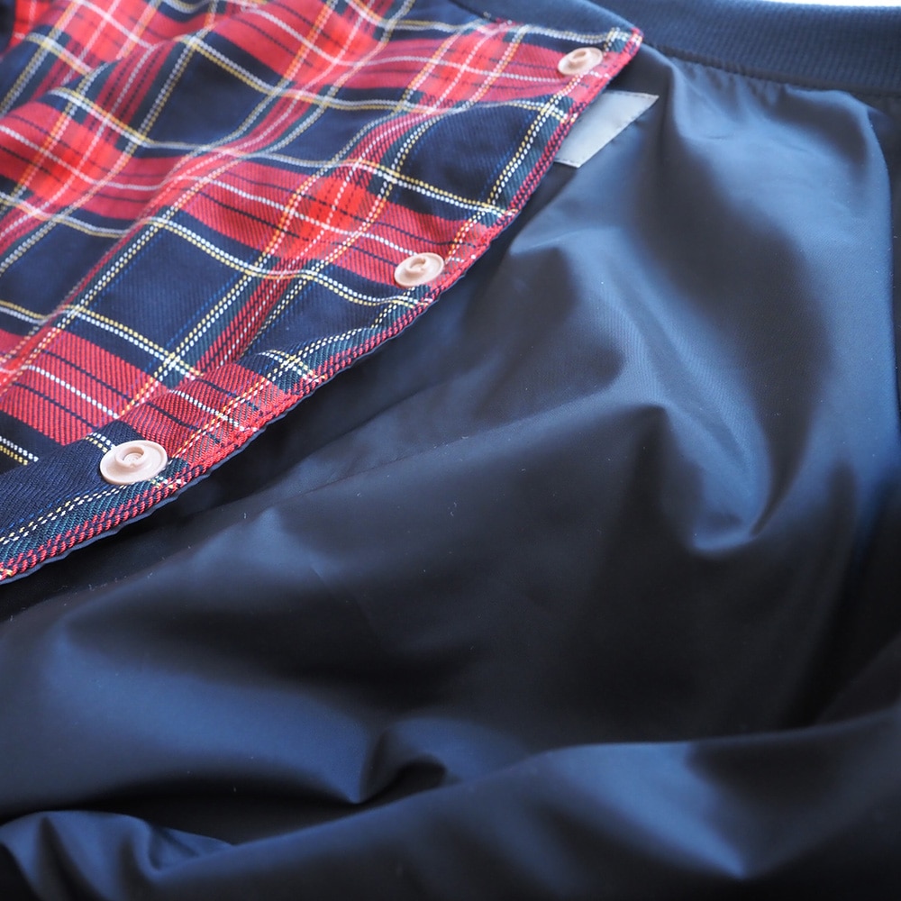 ロイヤルタータン パデットハウスジャケット　ジャケットの素材のアップ