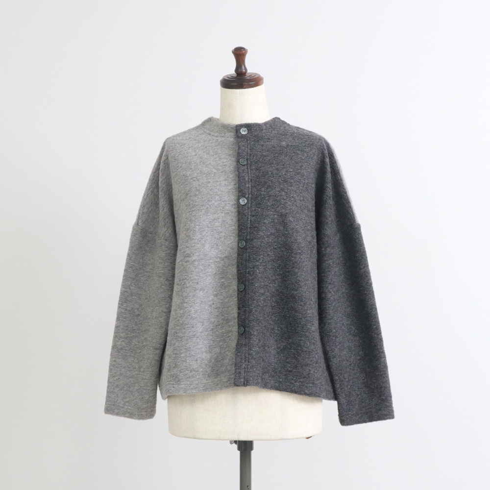 トラベルウールプレミア バイカラーカーディガン カーディガンの正面ディティール