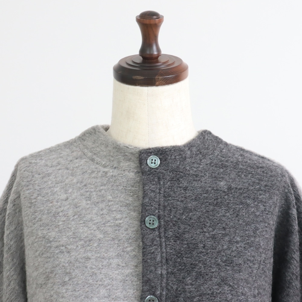 トラベルウールプレミア バイカラーカーディガン カーディガンの正面ディティール