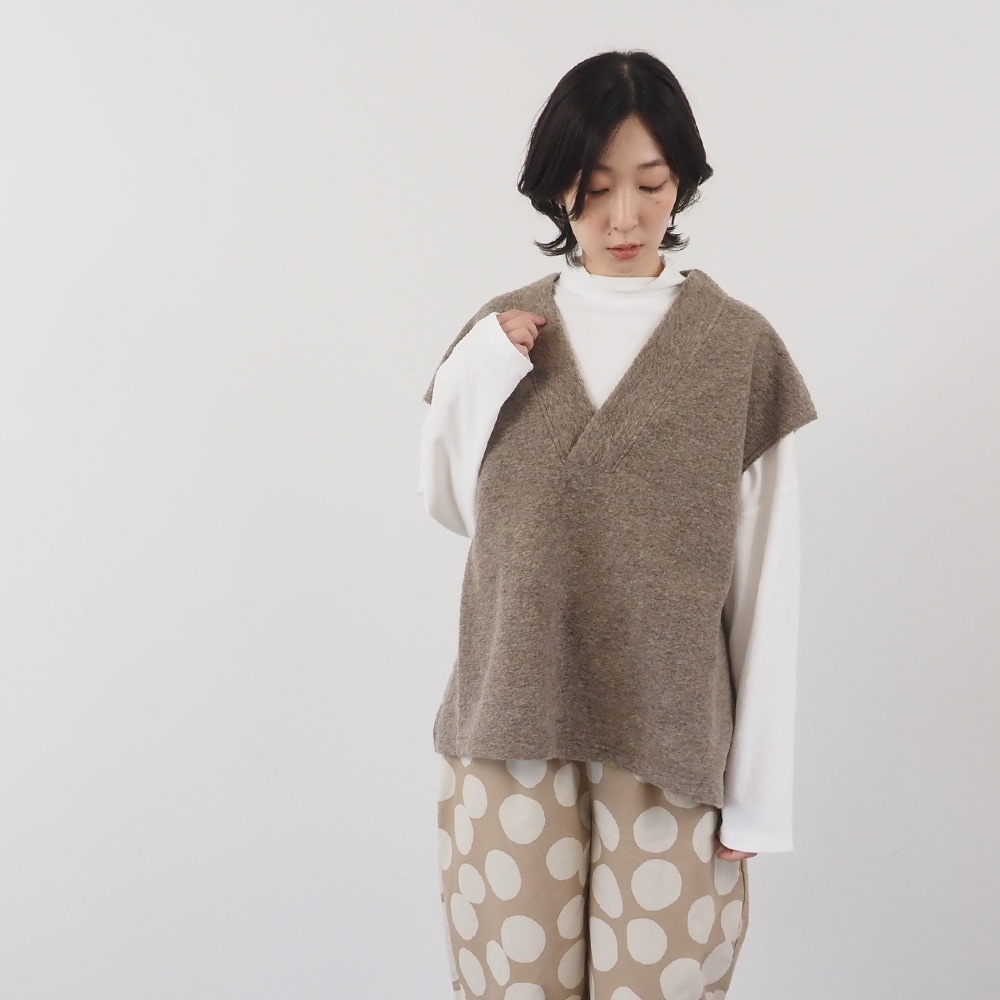 NARU(ナル) トラベルウールプレミア バイカラーベスト 665226