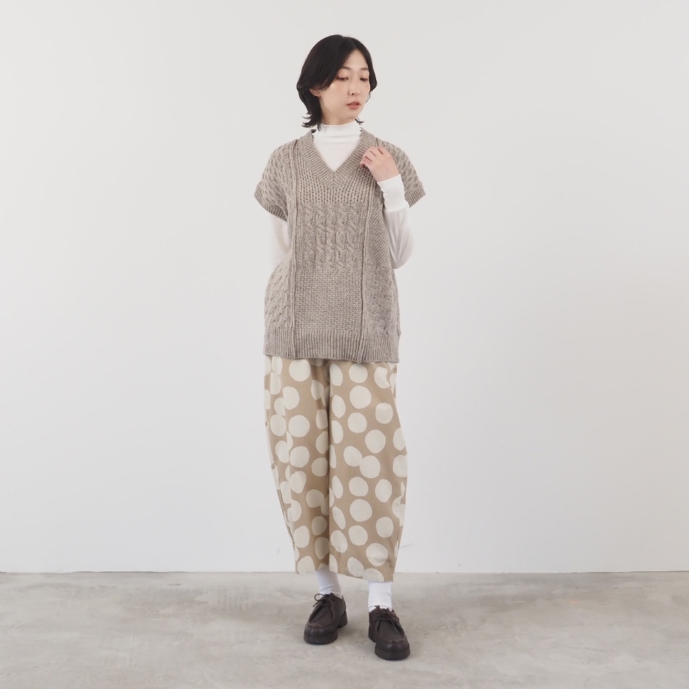 NARU(ナル) NATURAL COLORED WOOL 柄編みニットベスト 665405