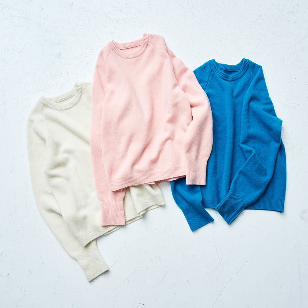 タスマニアラムプレミアム エターナルニット ニットを着た女性の正面