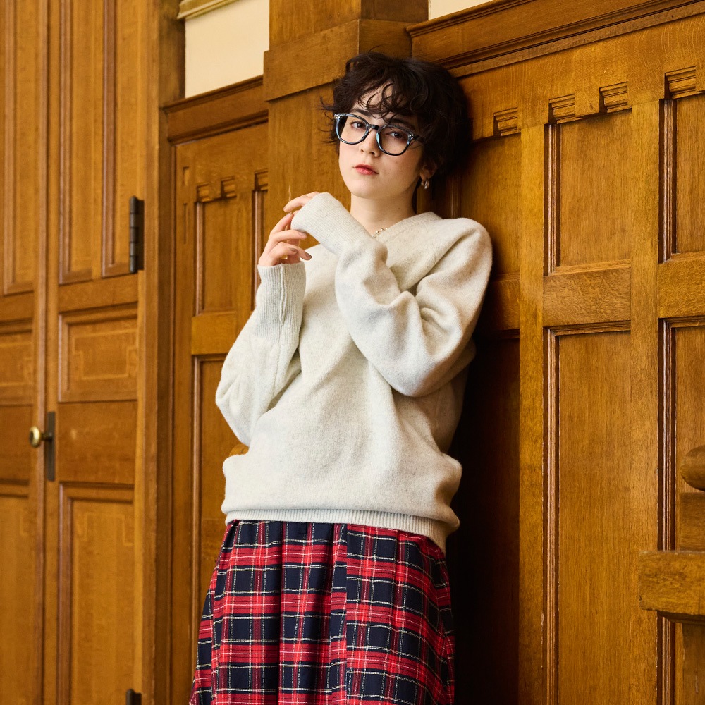 ♡*様 NULLUS ニット NARU(ナル) タスマニアラムプレミアム エターナルニット 665600