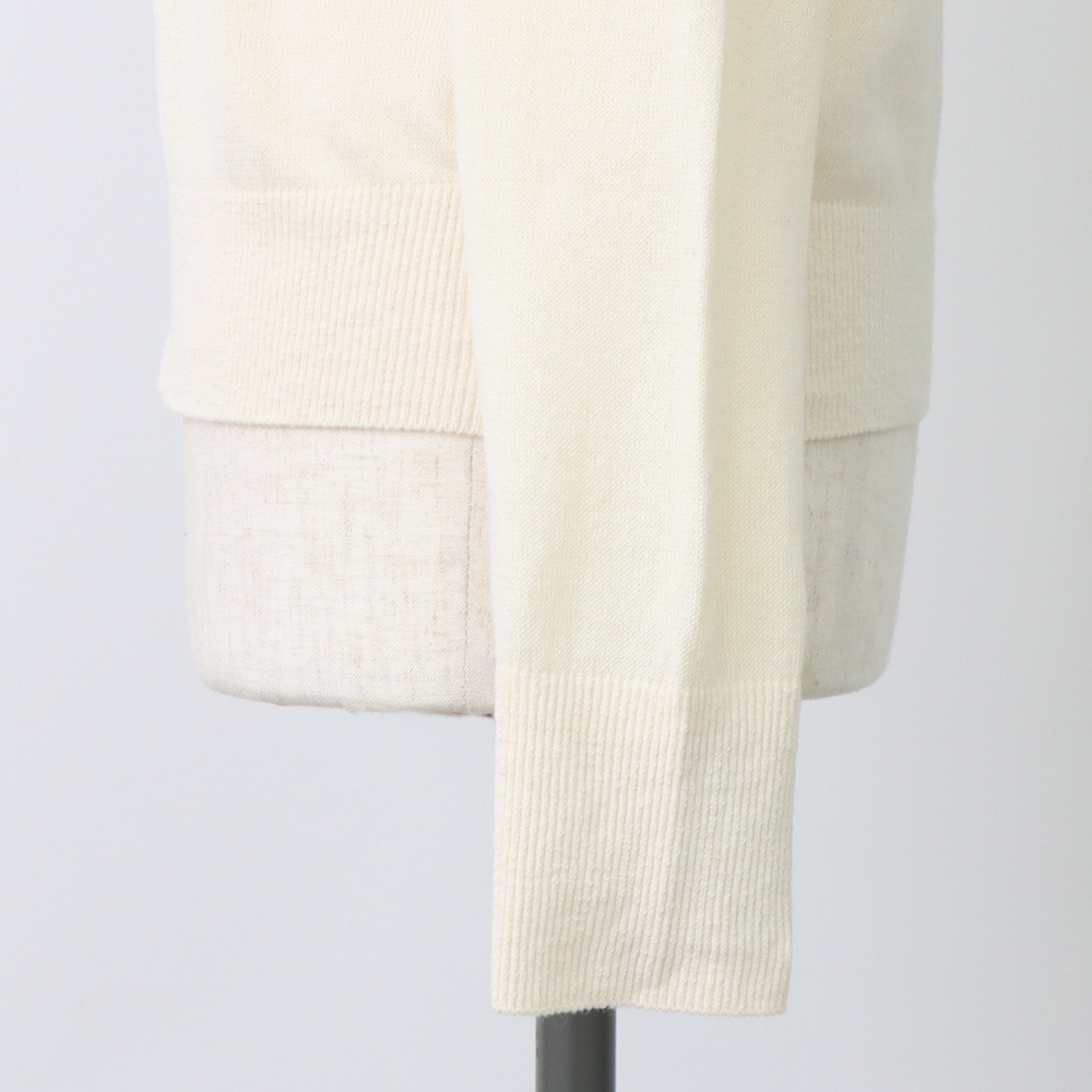 ムースヤーン ハイネックニット ニットの正面ディティール