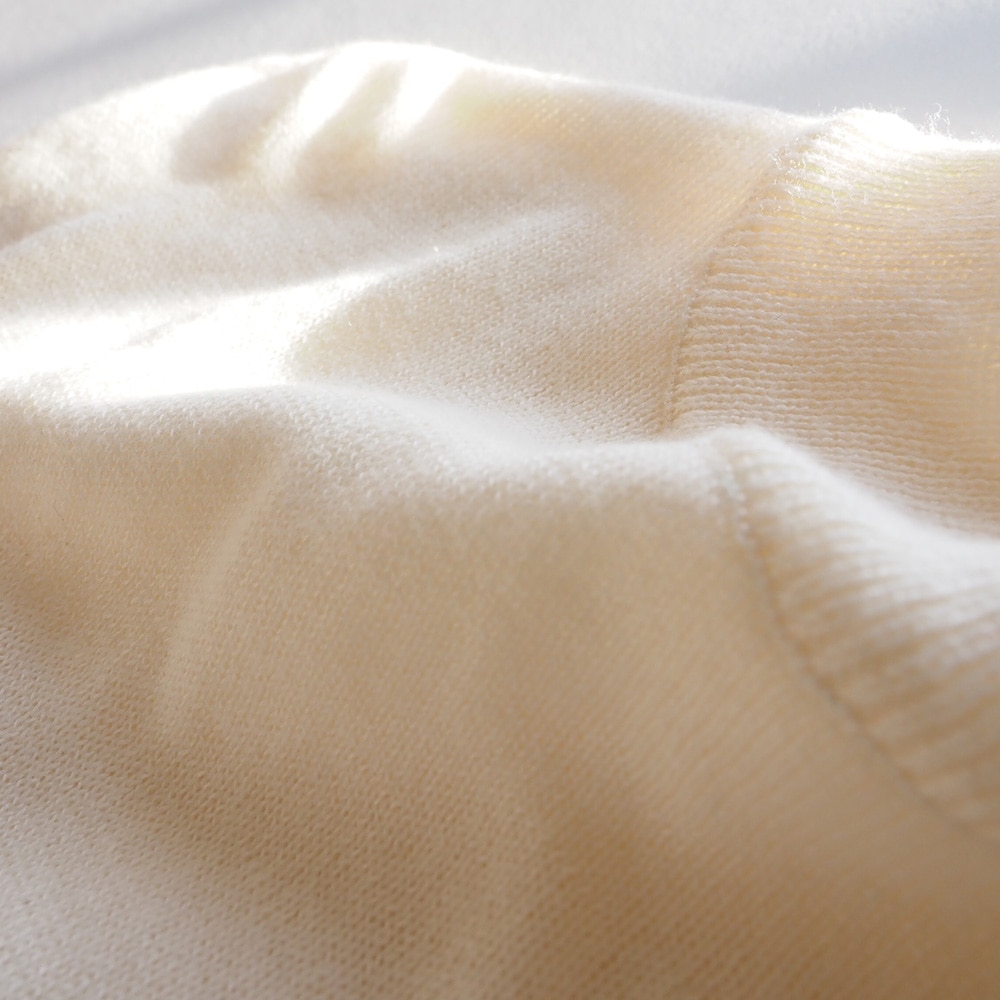 ムースヤーン ハイネックニット ニットの素材のアップ