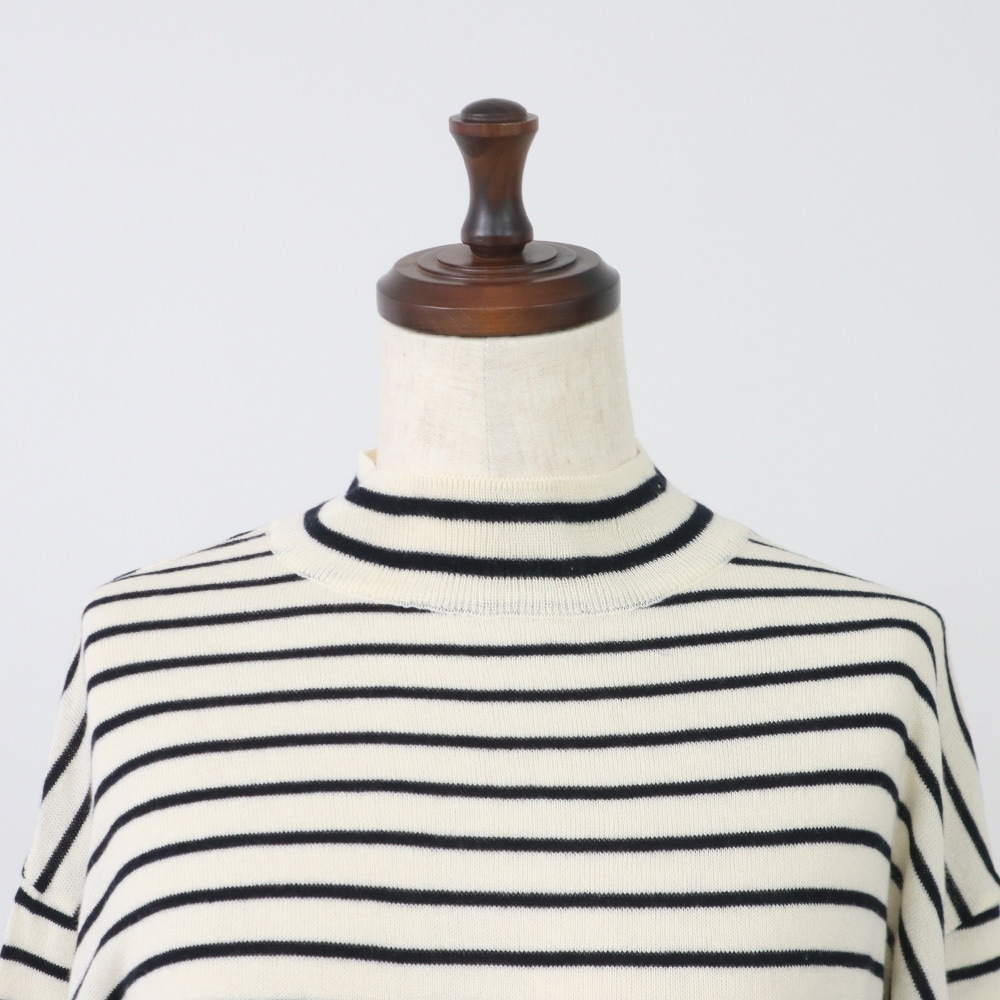 ムースヤーン ハイネックボーダーニット ニットの正面ディティール