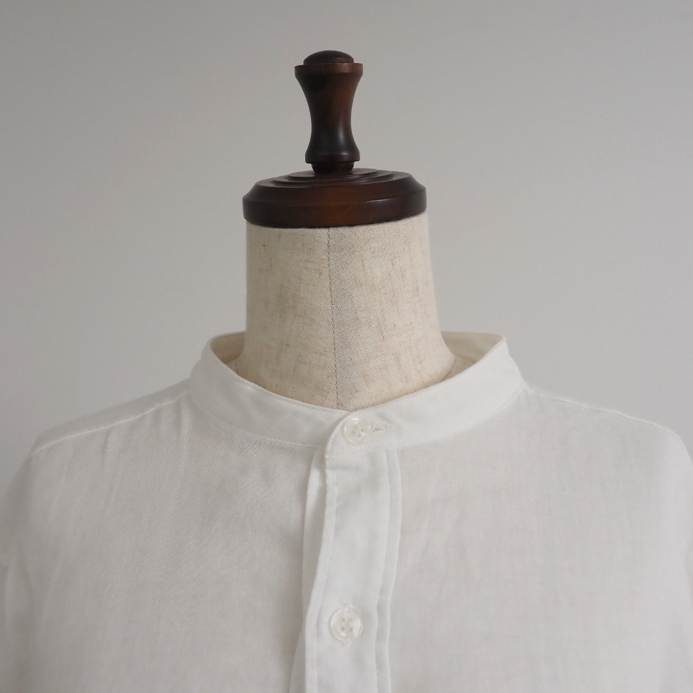 ダブルガーゼ オールデイズシャツ「スタンドカラー&イージーフィット」　シャツの正面ディティール