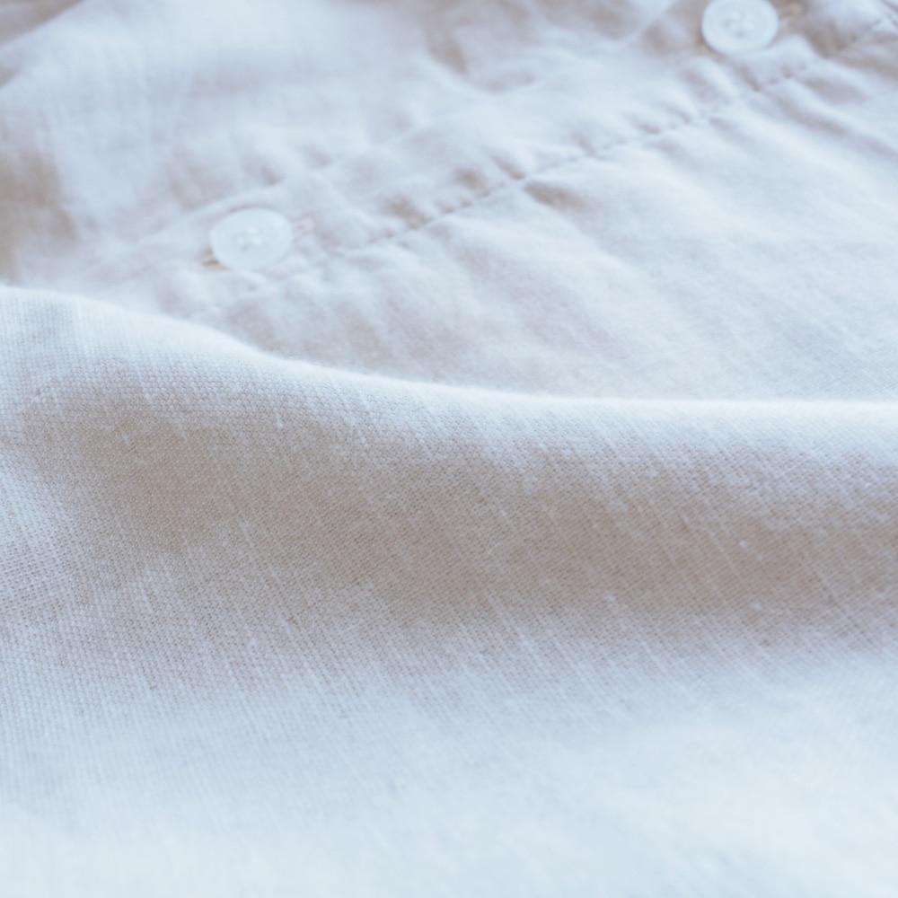 ダブルガーゼ ロングシャツカーデ カーディガンの素材のアップ