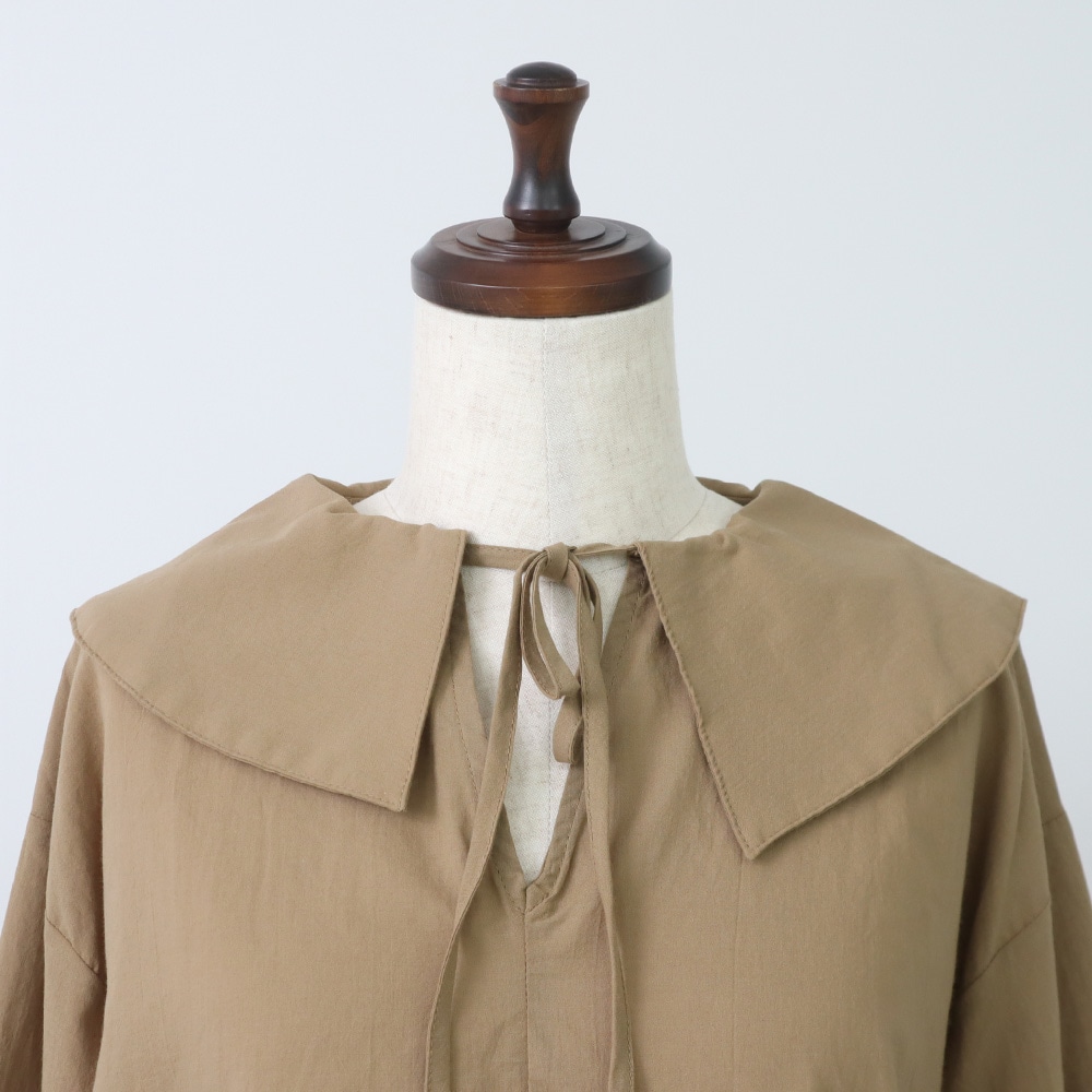 ふんわりローン スキッパーリボンブラウス ブラウスの正面ディティール