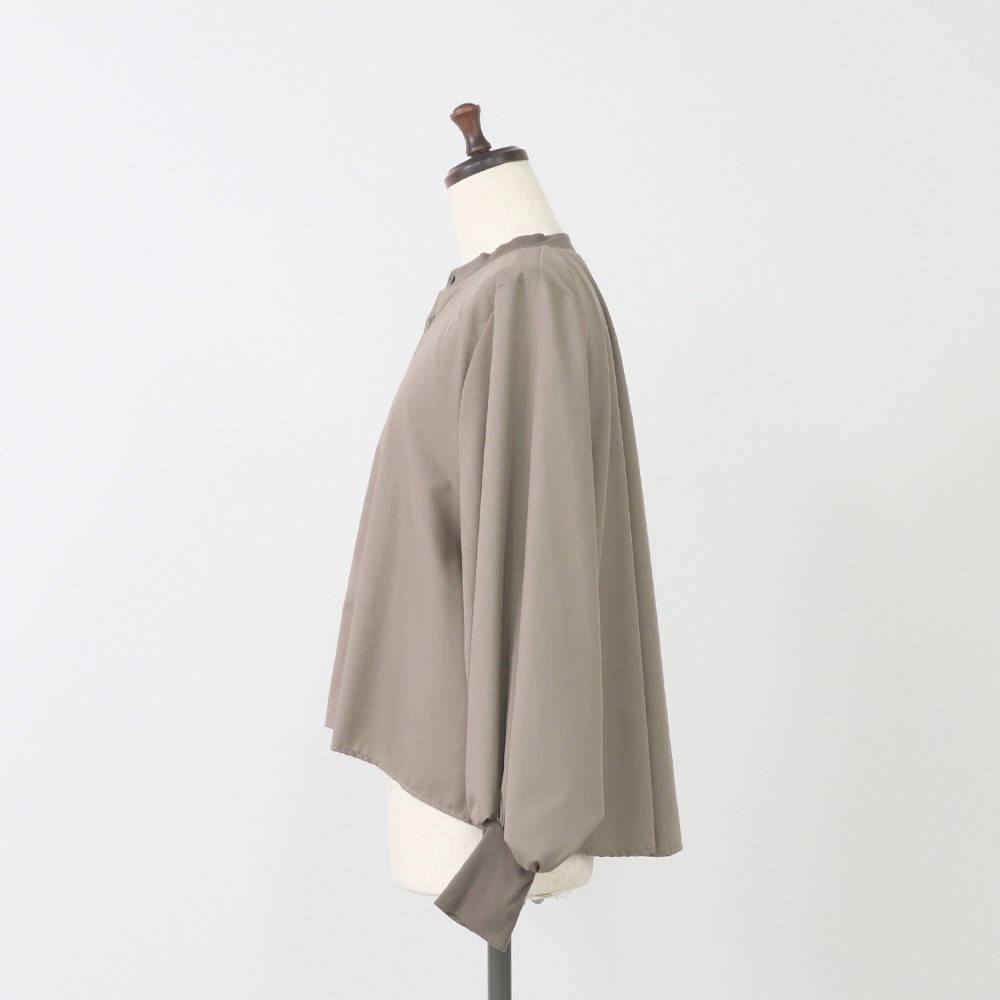 トロンとツイル フレアシャツ シャツの正面ディティール