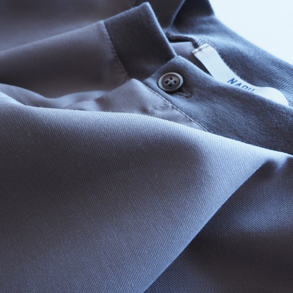 トロンとツイル フレアシャツ シャツの素材のアップ