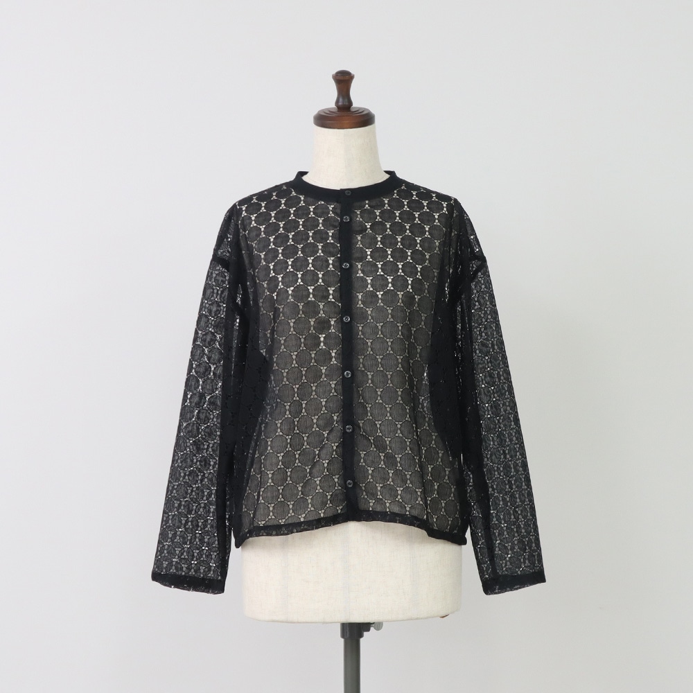 ラッセルレース クルーネックカーデ カーディガンの正面ディティール