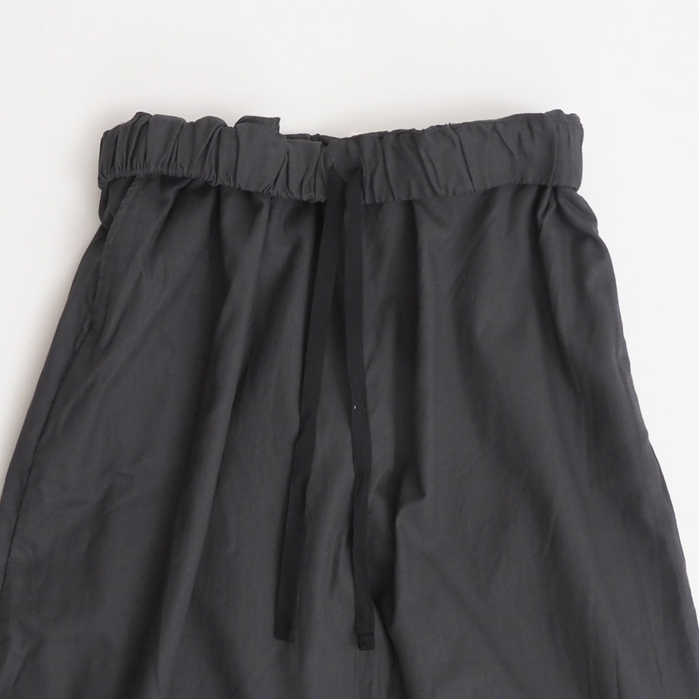 30ビエラワッシャー エッグパンツ パンツの正面ディティール