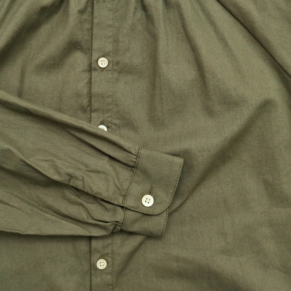 30ビエラワッシャー フリルネックシャツ シャツの正面ディティール