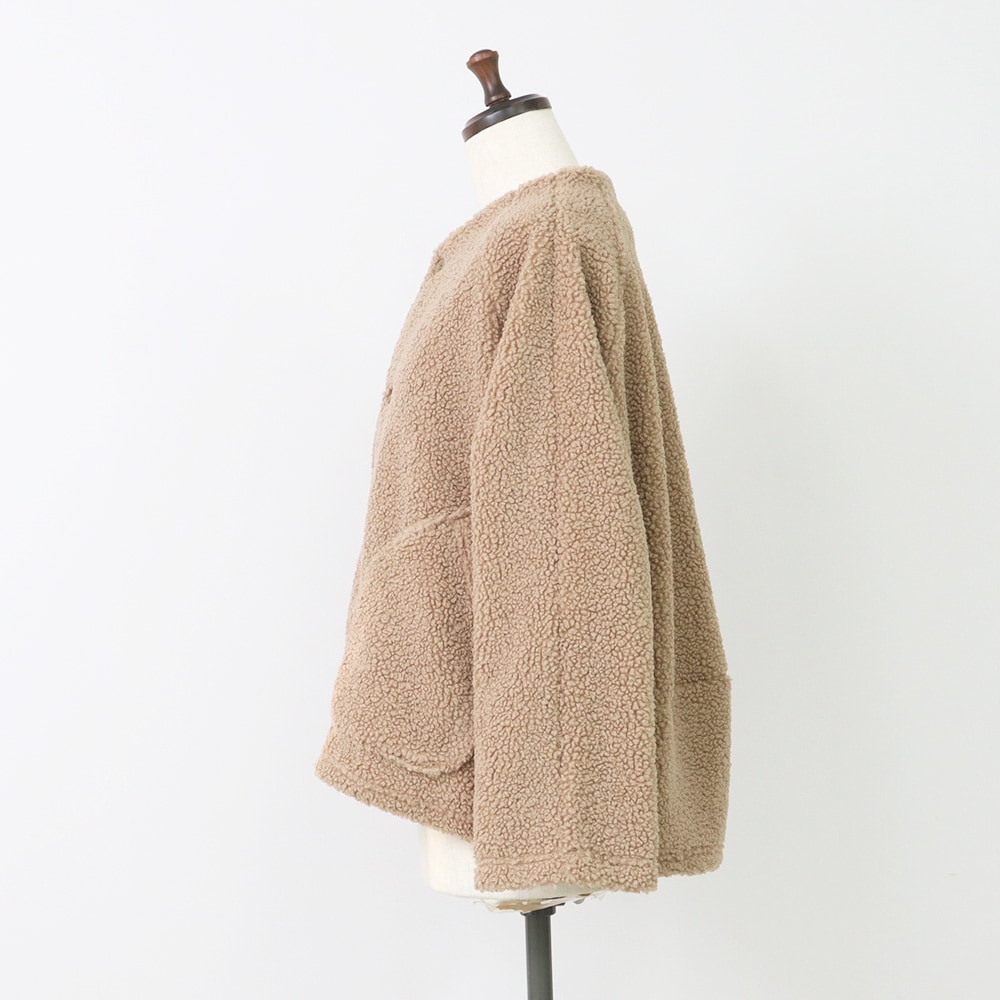 もこもこプードルパイル ラグランジャケット　ジャケットの正面ディティール