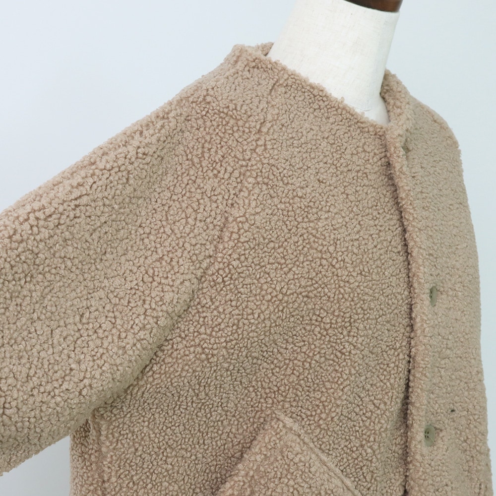 もこもこプードルパイル ラグランジャケット　ジャケットの正面ディティール