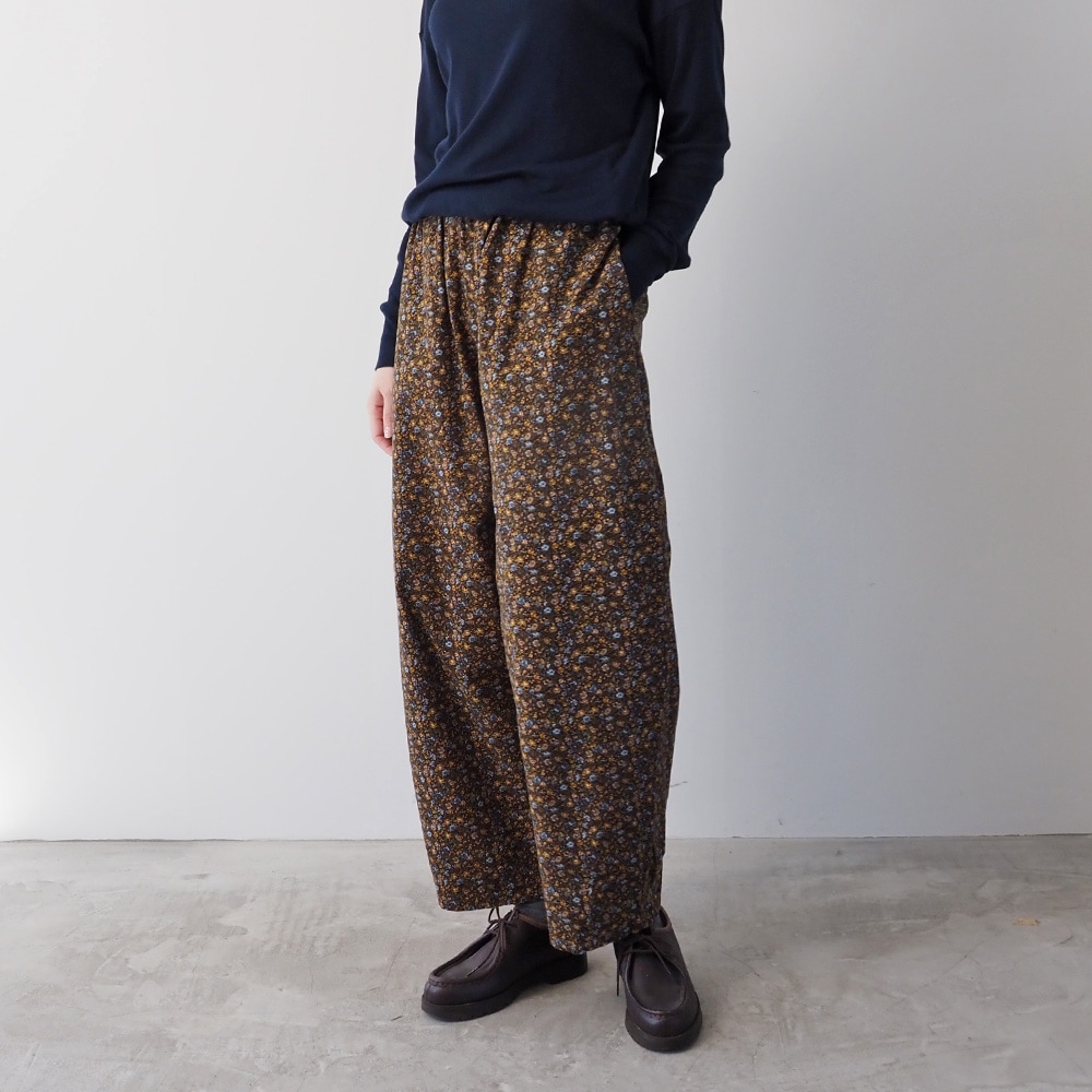 NARU(ナル) 21コーデュロイ小花柄 ロングエッグパンツ 6668001