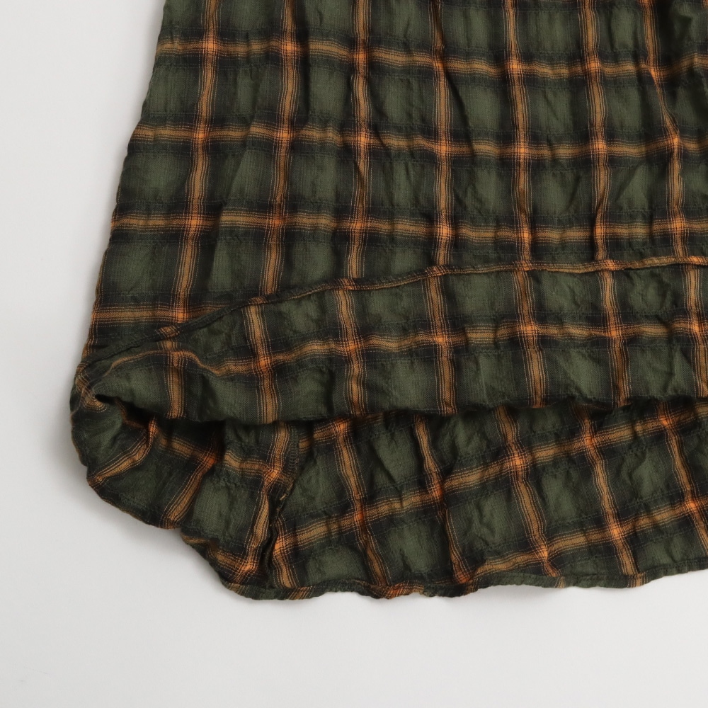 へリンボンシャーリングチェック スカート スカートの正面ディティール