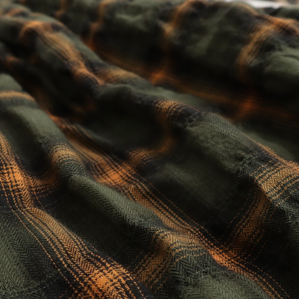 へリンボンシャーリングチェック スカート スカートの素材のアップ