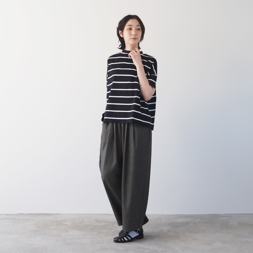 はんなるる NARU(ナル) ムラ糸リサイクル天竺 裾ひねりタートルネック