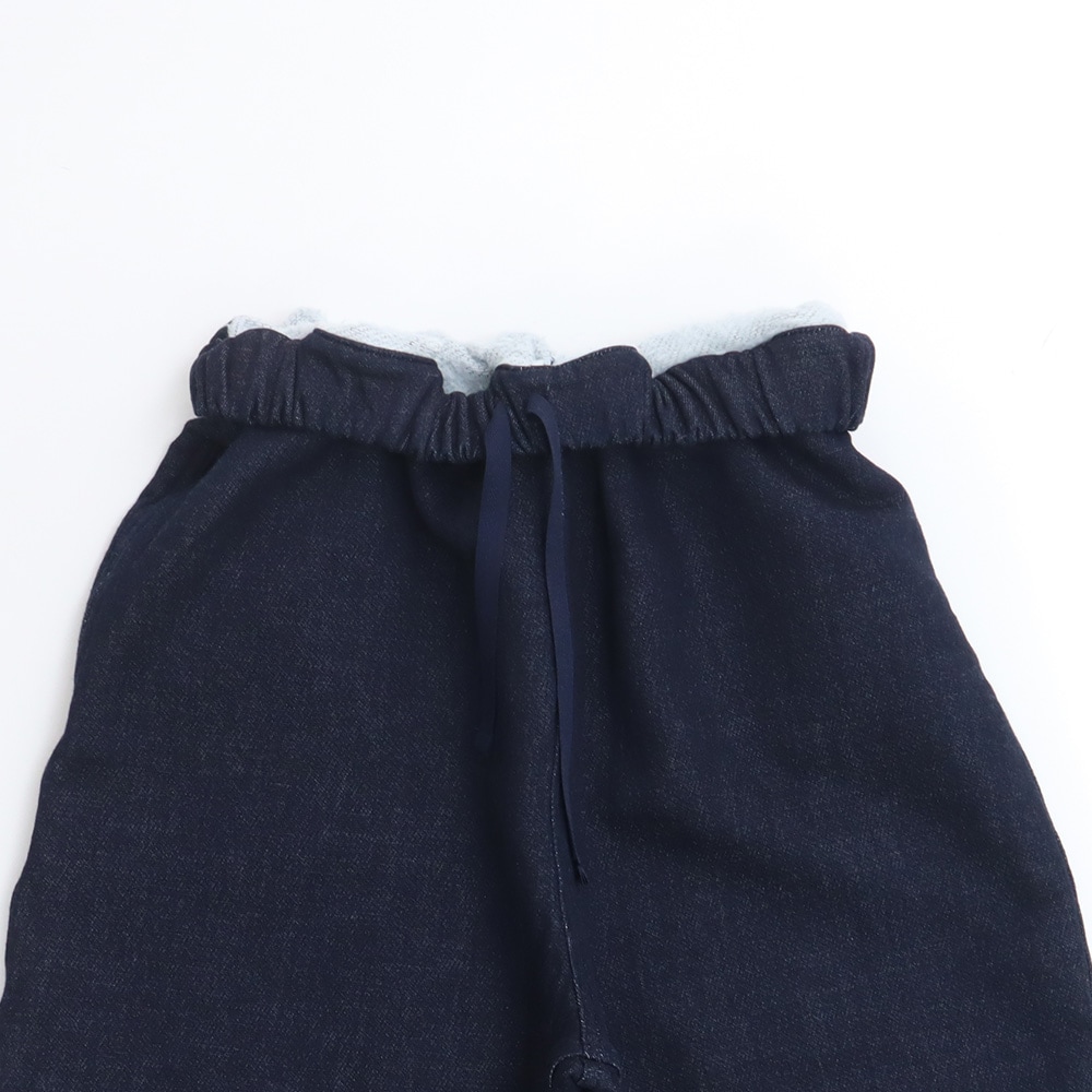 ムラデニム裏起毛 コージーパンツ　パンツの正面ディティール