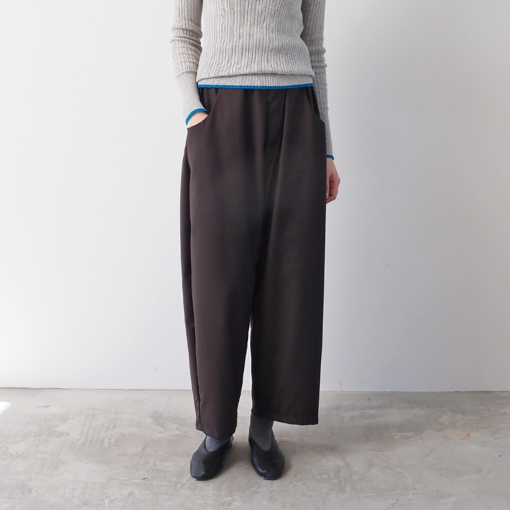 NARU(ナル) PL/RYクリアーツイル リラックスノッポパンツ 6689051