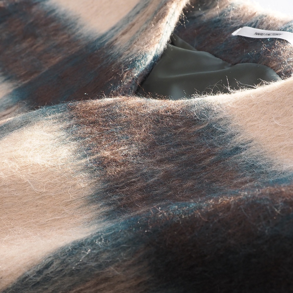 シャギーチェックノーカラージャケット　ジャケットの素材のアップ