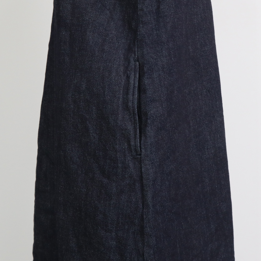 12.5ozストレッチデニム裏起毛 ジャンパースカート ジャンパースカートの正面ディティール