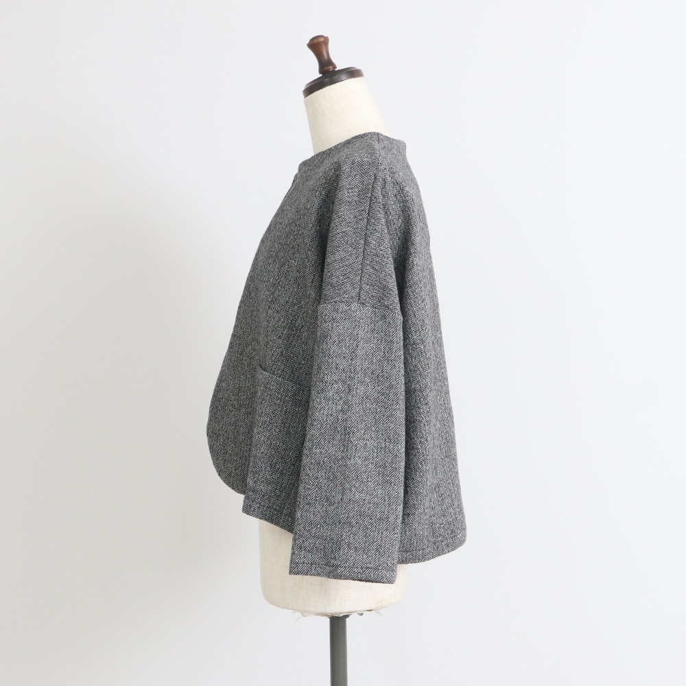 ヘリンボーンネップツイード ワイドジャケット　ジャケットの正面ディティール