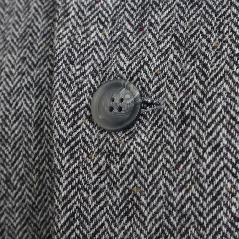 ヘリンボーンネップツイード ワイドジャケット　ジャケットの正面ディティール