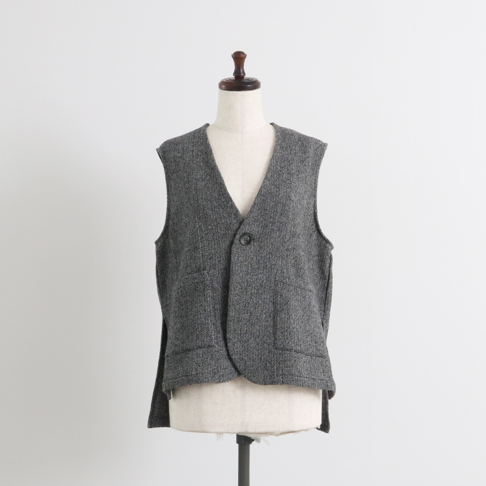 NARU(ナル) ヘリンボーンネップツイード スリットベスト 669902 | TOPS