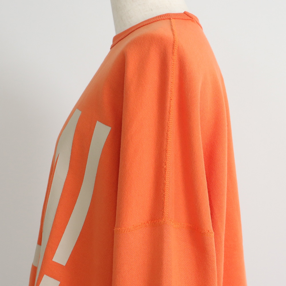 30/10セントラル裏毛 HOLA!プリントPO プルオーバーの正面ディティール