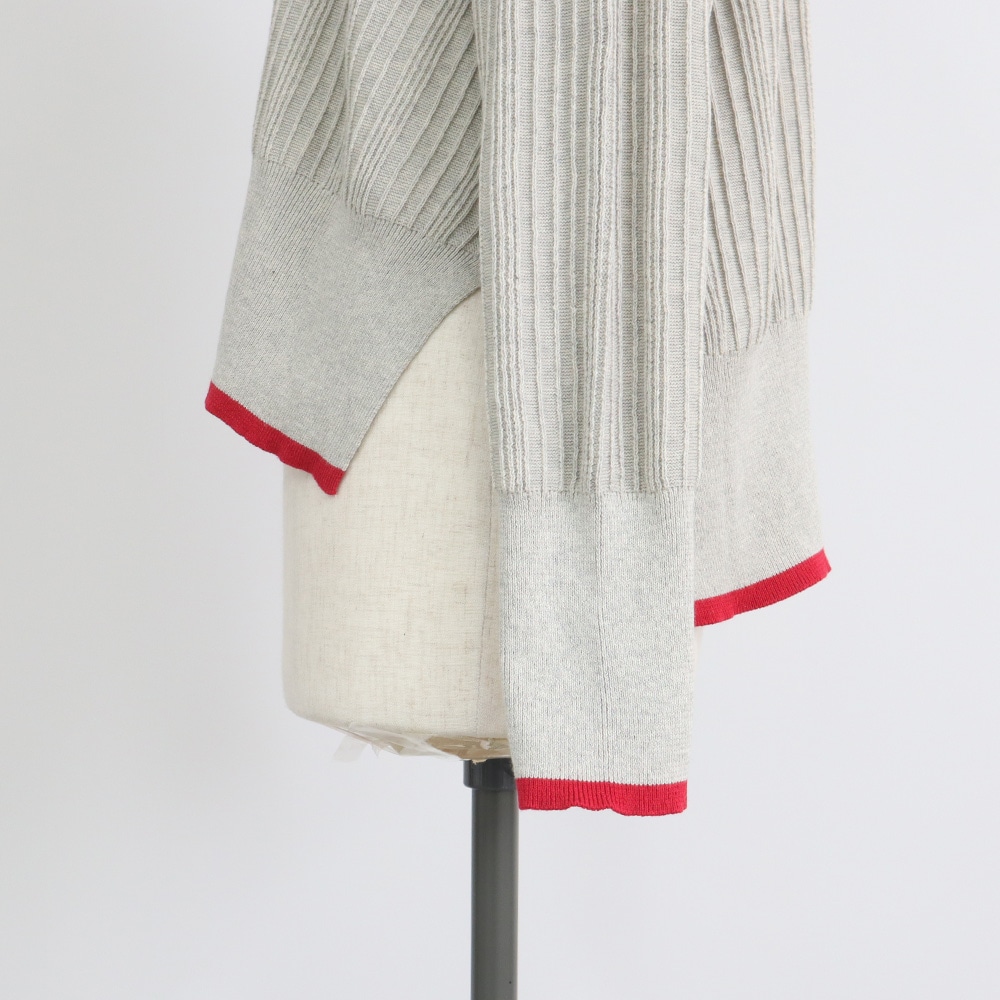 Hidamari Cotton ワイドリブバイカラーコモドニット　ニットの正面ディティール